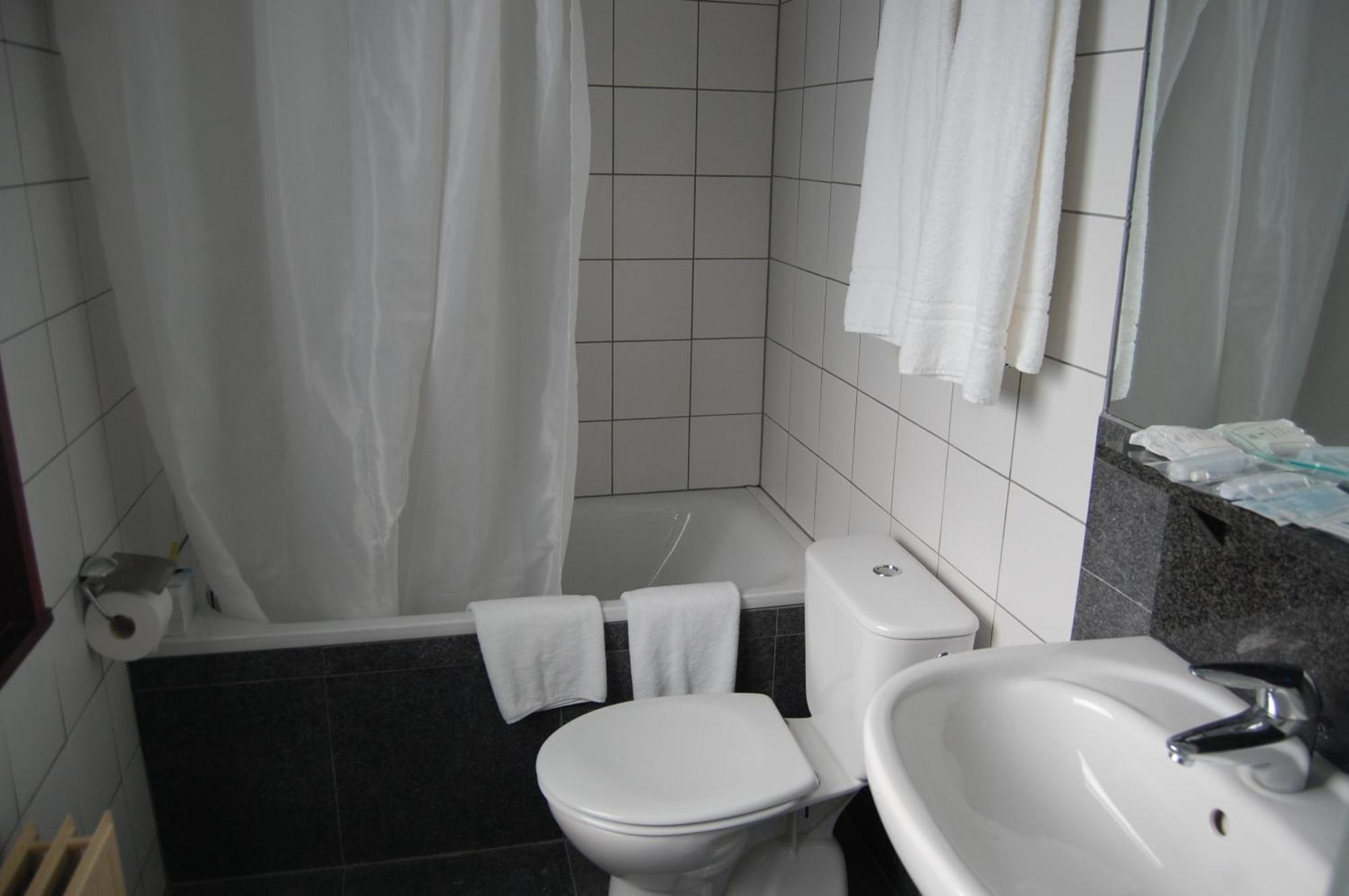 Hotel New Flanders Sint-Niklaas Room photo